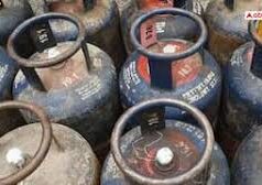 कमर्शियल LPG की कमी पर होटलों और रेस्टोरेंट्स के लिए एडवाइजरी जारी, एसोसिएशन ने कहा – घबराकर जमा न करें सिलेंडर…