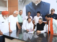 लक्ष्मण झूला और ऑक्सीजोन की लंबित योजनाओं को लेकर विस अध्यक्ष डॉ. रमन सिंह को सौंपा ज्ञापन…