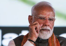 देश की पाठशाला: विपक्ष मना रहा छुट्टी और इधर पीएम मोदी कैबिनेट फेरबदल से करने जा रहे बड़ा गेम