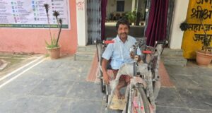 24 घंटे में दिव्यांग तक पहुंची ट्राइसाइकिल