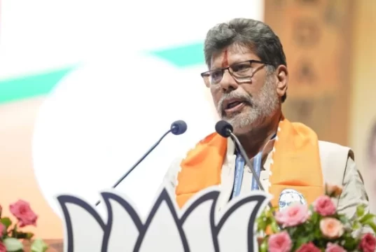BREAKING: छत्तीसगढ़ भाजपा प्रदेश अध्यक्ष किरण देव UP में सड़क हादसे के शिकार, गंभीर हालत में झांसी मेडिकल कॉलेज में भर्ती…