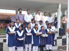 महंत राजा बलराम दास शासकीय विद्यालय में शाला प्रवेश उत्सव और साइकिल वितरण कार्यक्रम संपन्न..