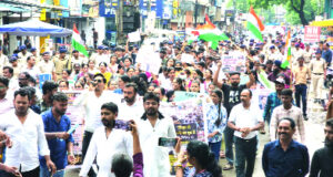 जंतर-मंतर की तर्ज पर राजनांदगांव में भी छात्रों का जोरदार प्रदर्शन…