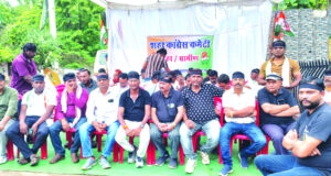 जंतर-मंतर में छात्रों पर लाठीचार्ज के विरोध में कांग्रेस का प्रदर्शन, काली पट्टी बांध केंद्र सरकार पर लोकतंत्र कुचलने का आरोप…