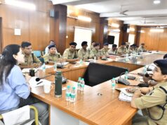 पुलिस अधीक्षक राजनांदगांव सुश्री अंकिता शर्मा के द्वारा कानून व्यवस्था की समीक्षा के संबंध में बैठक आयोजित, बेसिक एवं विजिबल पुलिसिंग को प्रभावी बनाने के निर्देश…