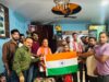 खैरागढ़ के सपूत शहीद निकेश यादव के माता-पिता को तिरंगा सौंपकर शहर भाजयुमो ने की ‘‘हर घर तिरंगा’’ अभियान की शुरुआत…