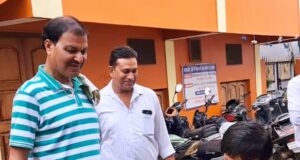 राजनांदगांव: जनदर्शन में ट्राईसाईकल पाकर दिव्यांग के चेहरे पर झलकी खुशी…