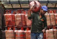 LPG सिलेंडर पर छूट चाहिए तो 1 अक्टूबर से पहले पूरा कर लें ये काम, वरना मुश्किल होगी