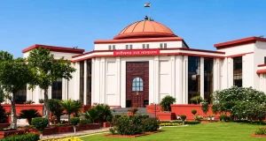 छत्तीसगढ़ सरकार को हाईकोर्ट का निर्देश: बाइक स्टंट और हाईवे पर बर्थडे मनाने से रोकने के लिए बनाएं विशिष्ट गाइडलाइन…