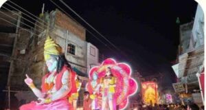 संगीत नगरी खैरागढ़ में चौथे वर्ष निकली भव्य गणेश विसर्जन झांकी : 16 समितियां हुईं शामिल; गरूड़ का घमंड, सती दहन से रामसेतु और शिव बारात ने मोहा मन…