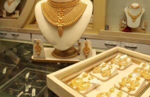 सोना 1900 रुपये और सस्ता, चांदी का भाव पहुंचा 2 लाख के करीब