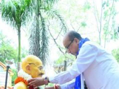 नशा मुक्त भारत के संकल्प के साथ राज्यपाल डेका ने की पदयात्रा