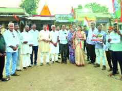 वोट चोरी के विरोध में घुमका में कांग्रेस का प्रदर्शन : ज्ञानेश कुमार का फूंका पुतला, ‘वोट बचाओ-देश बचाओ’ के तहत सडक़ पर उतरे कार्यकर्ता…