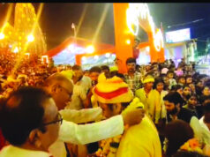 डोंगरगढ़ में पंचमी भेंट की परंपरा सौहाद्र पूर्ण माहौल में सभी पक्षों ने निभाई…