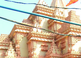 गंज मंडी में अयोध्या के भव्य श्रीरामलला मंदिर पर आज चढ़ेगा स्वर्ण शिखर कलश : नवरात्रि में सजेगा विशाल मेला…
