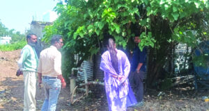 सोखता गड्ढा से बोरिंग का पानी दूषित होने पर विवाद, जनपद सीईओ ने दिया गड्ढा बंद करने का निर्देश…
